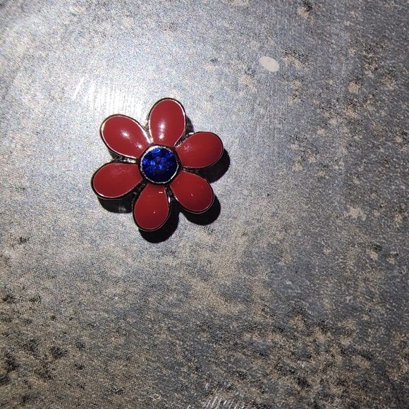 ❤️5 for $25❤️Magnolia and Vine Mini Snaps - Picture 2 of 2